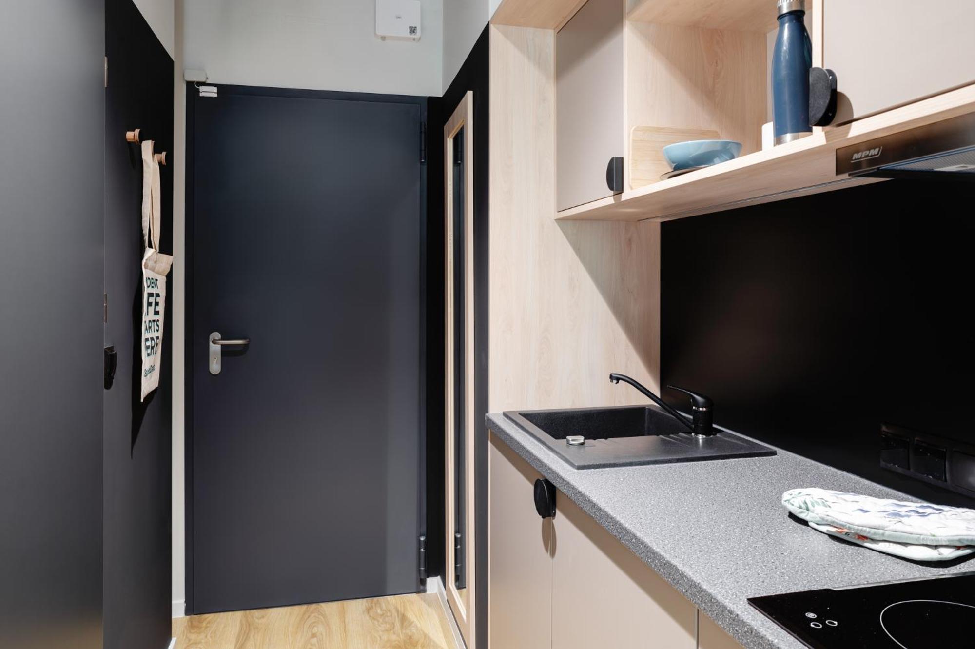 Апарт отель Chillout Dorm Warszawa Экстерьер фото
